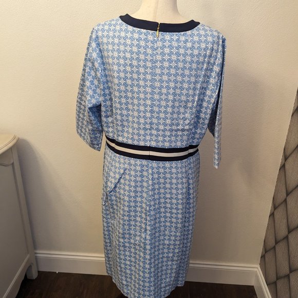 Draper James Honeycomb Floral Ponte Dress - Picture 14 of 14